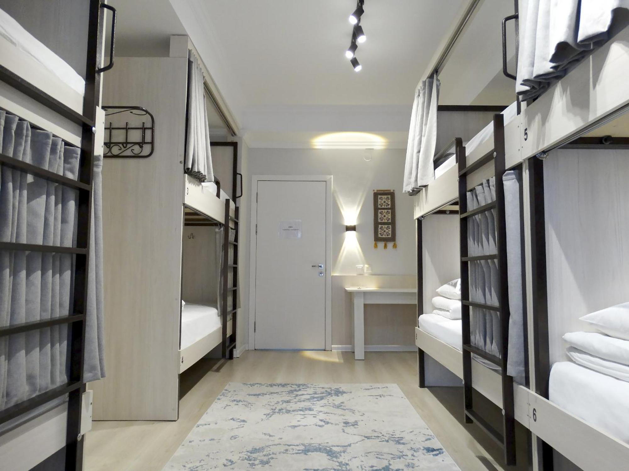 Compass Hostel Bishkek Bagian luar foto