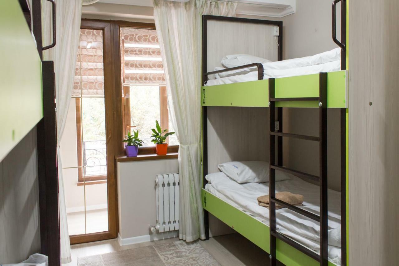 Compass Hostel Bishkek Bagian luar foto