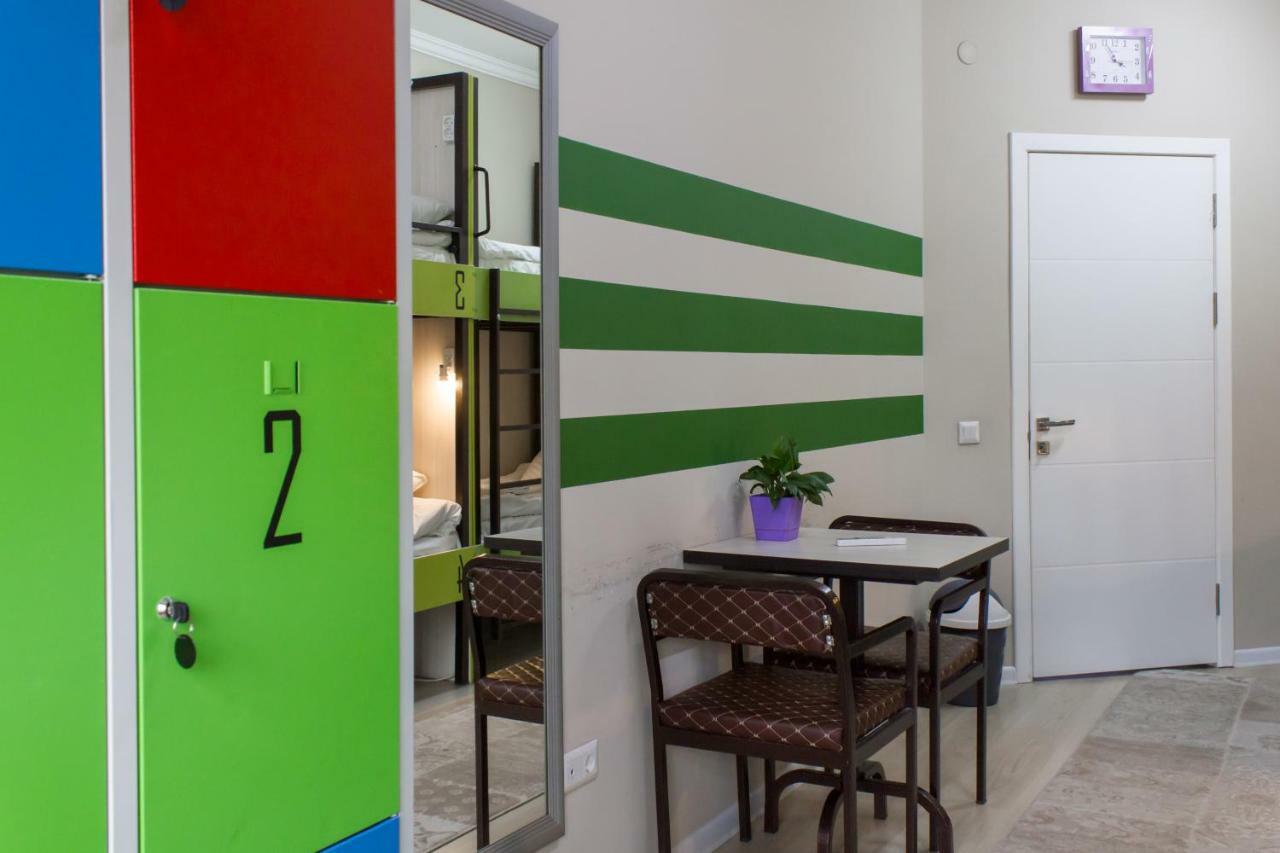 Compass Hostel Bishkek Bagian luar foto