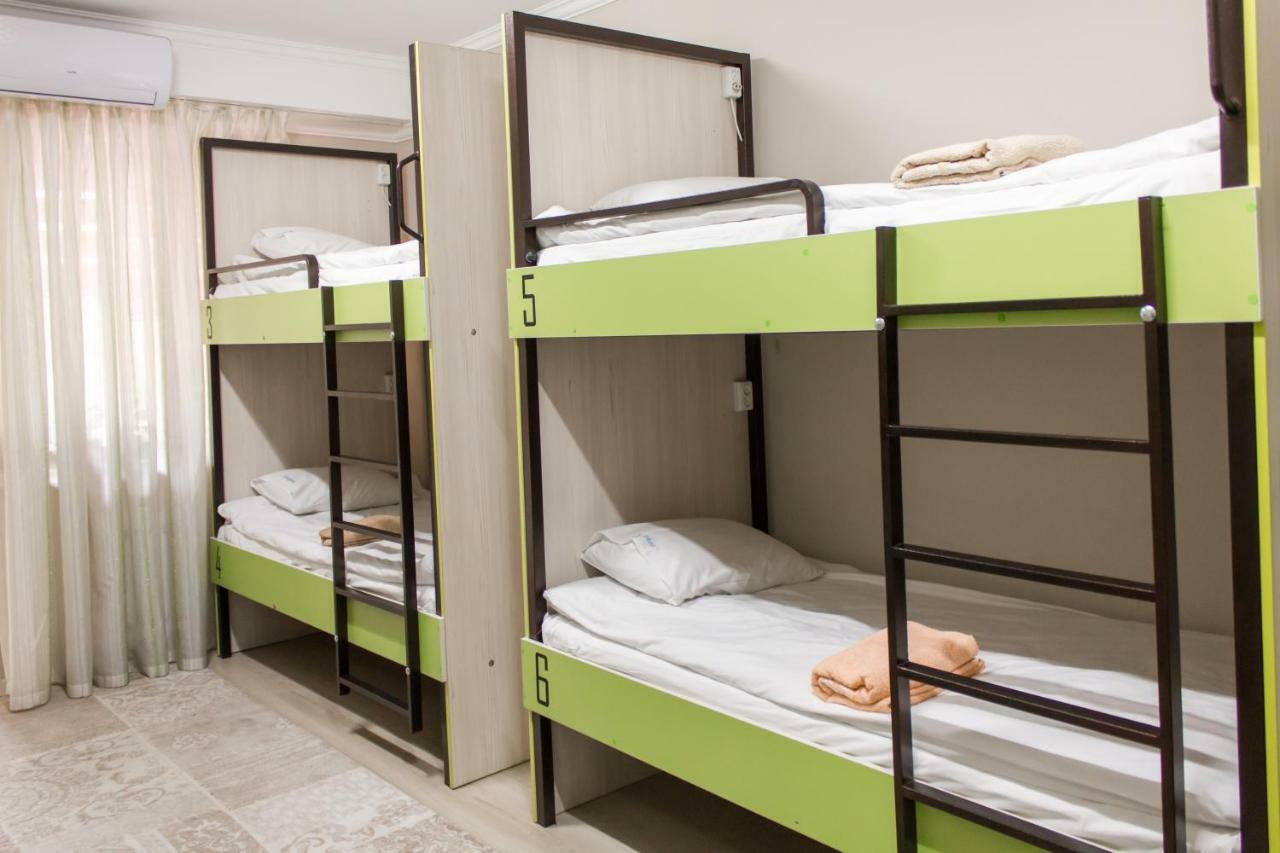 Compass Hostel Bishkek Bagian luar foto